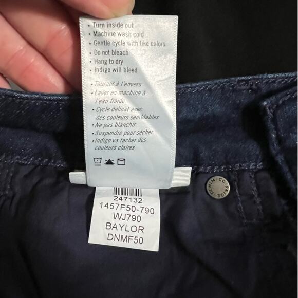 Paige High‑Rise Manhattan Bootcut Jean Size 24 - Picture 9 of 9